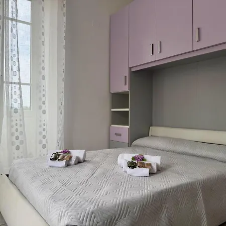 Host4u - Casa Nina, 12 Minutes From Imperia * Pontedassio